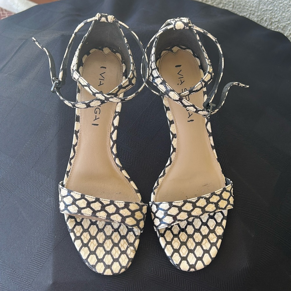 Via Spiga Black and White Women's Heels